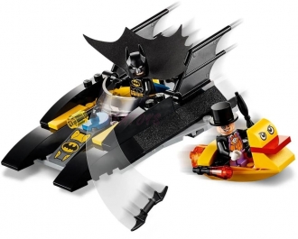 LEGO® 76158 Super Heroes Pronásledování Tučňáka v Batmanově lodi