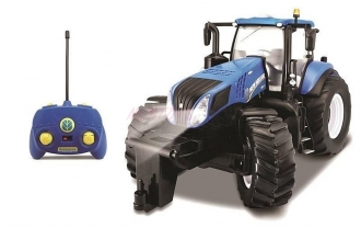 R/C Traktor New Holland