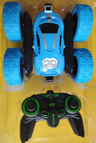 R/C Kaskadérské auto